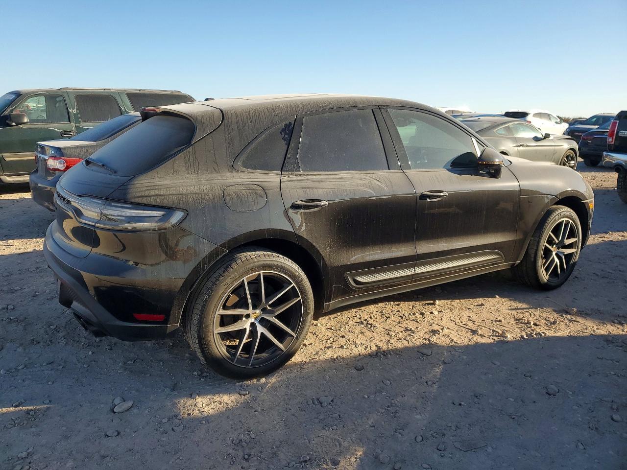Porsche Macan Base Base