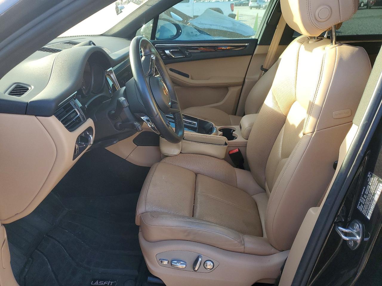 Porsche Macan Base Base