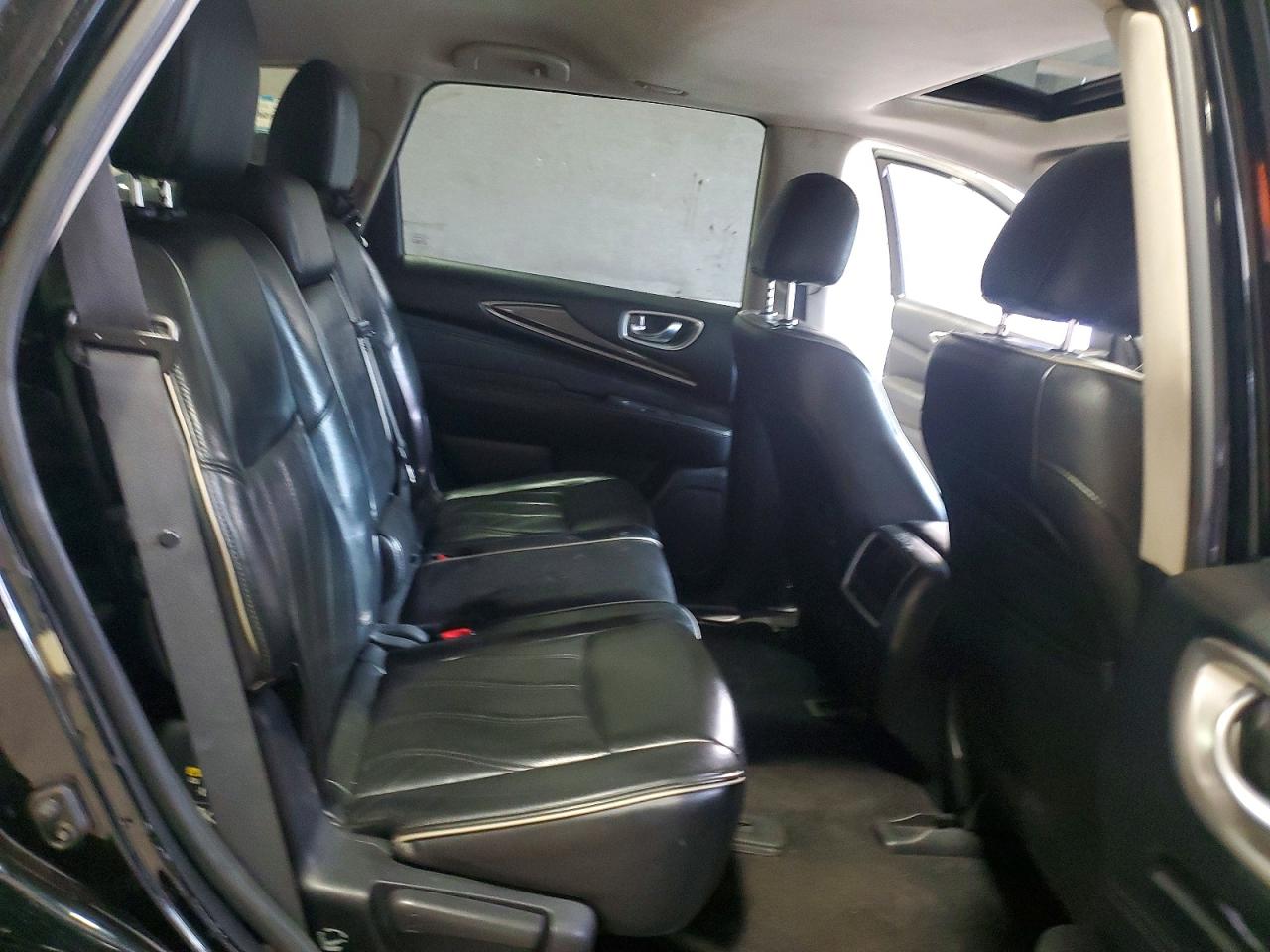 INFINITI Qx Base