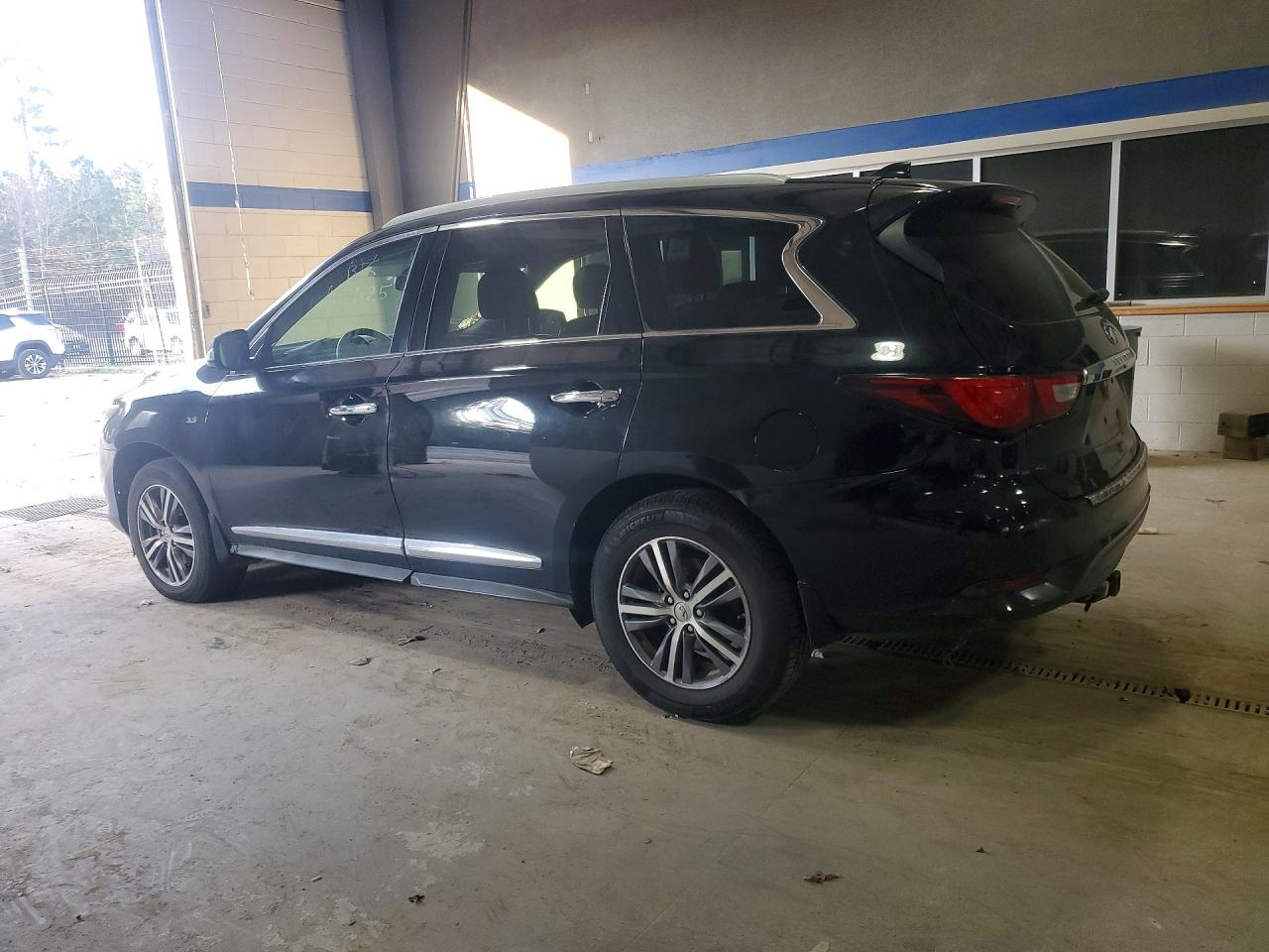 INFINITI Qx Base
