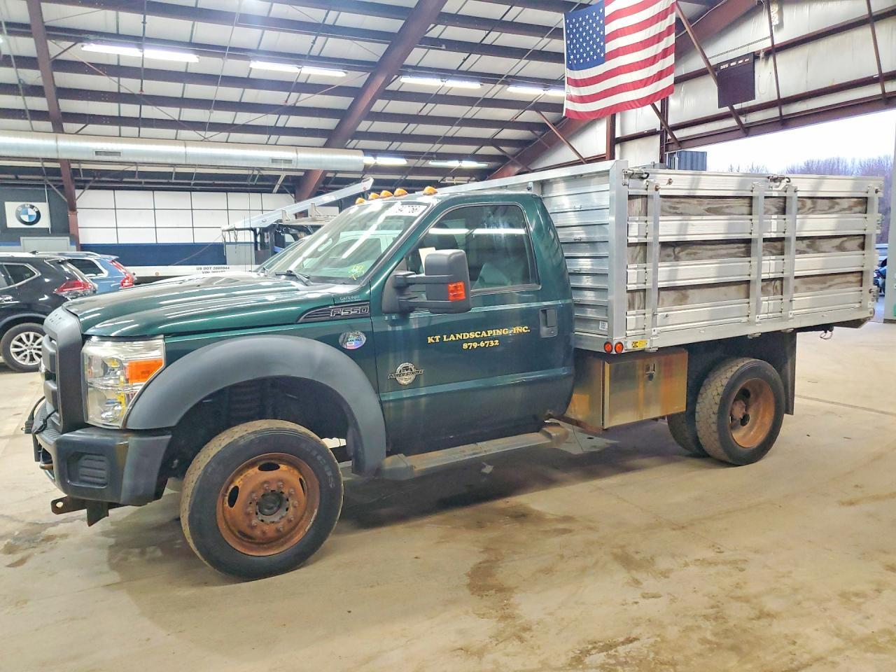 Salvage Ford F-550 Image