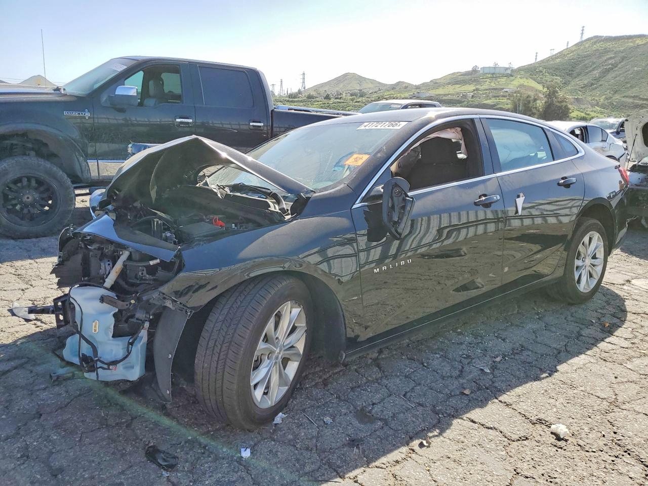 Salvage Chevrolet Malibu Image