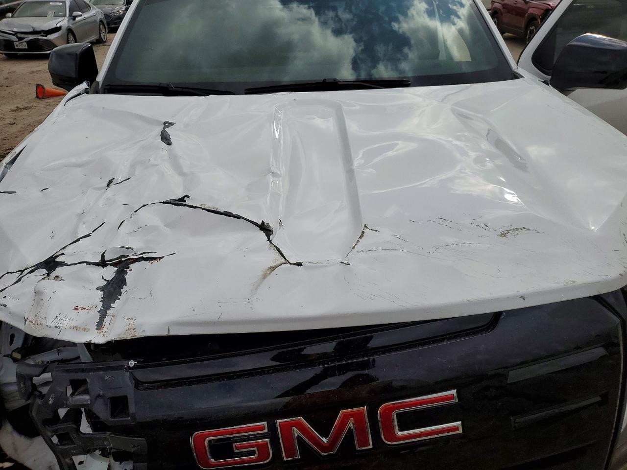 GMC Sierra Ele Elevation