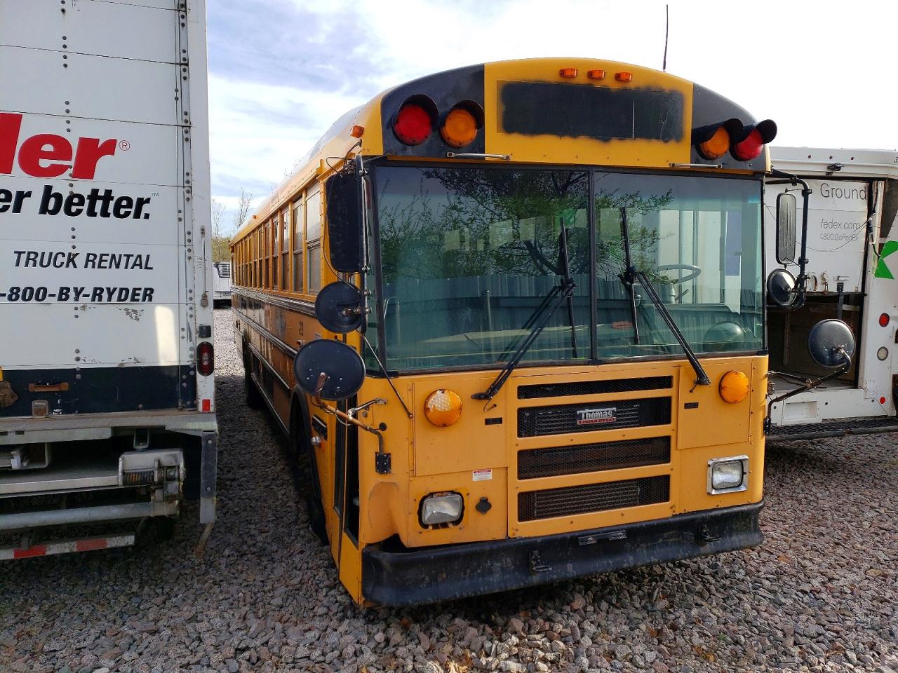 Salvage Thomas School Bus Image