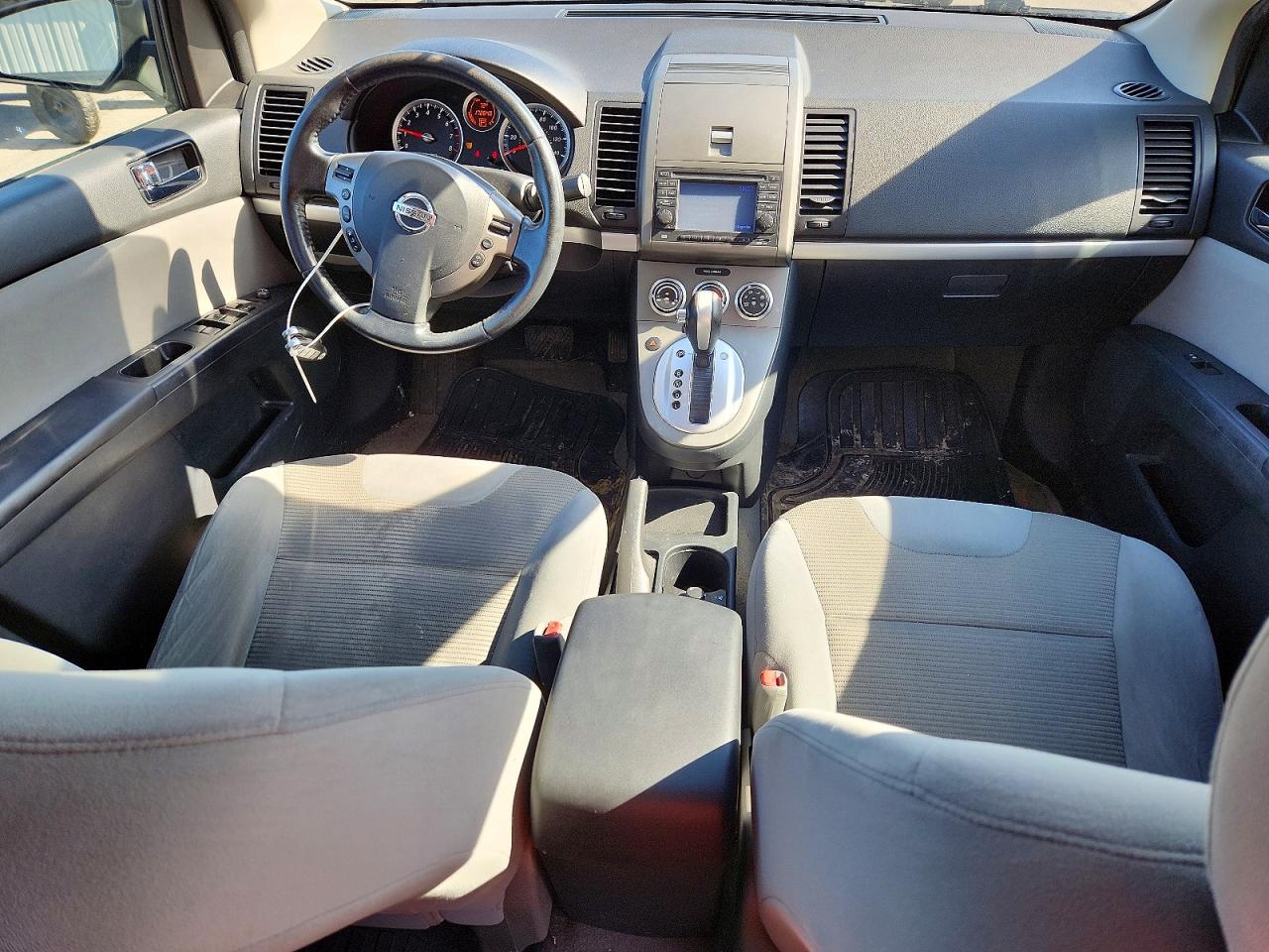 Nissan Sentra 2.0