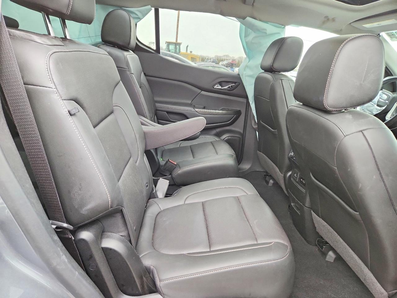 GMC Acadia Slt