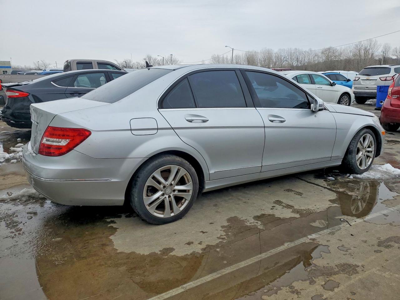 Mercedes-Benz C-Class 250