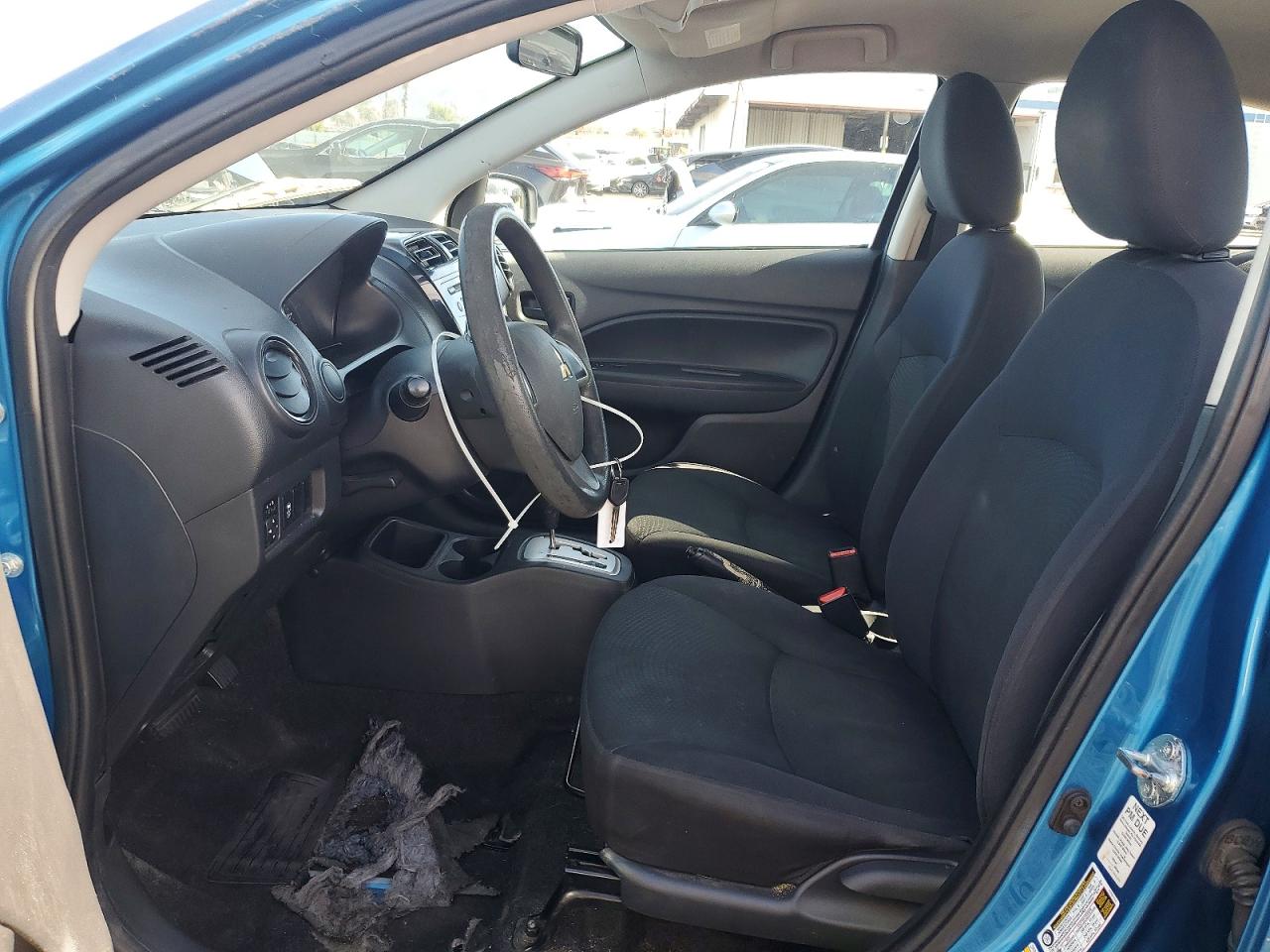 Mitsubishi Mirage G4 Es