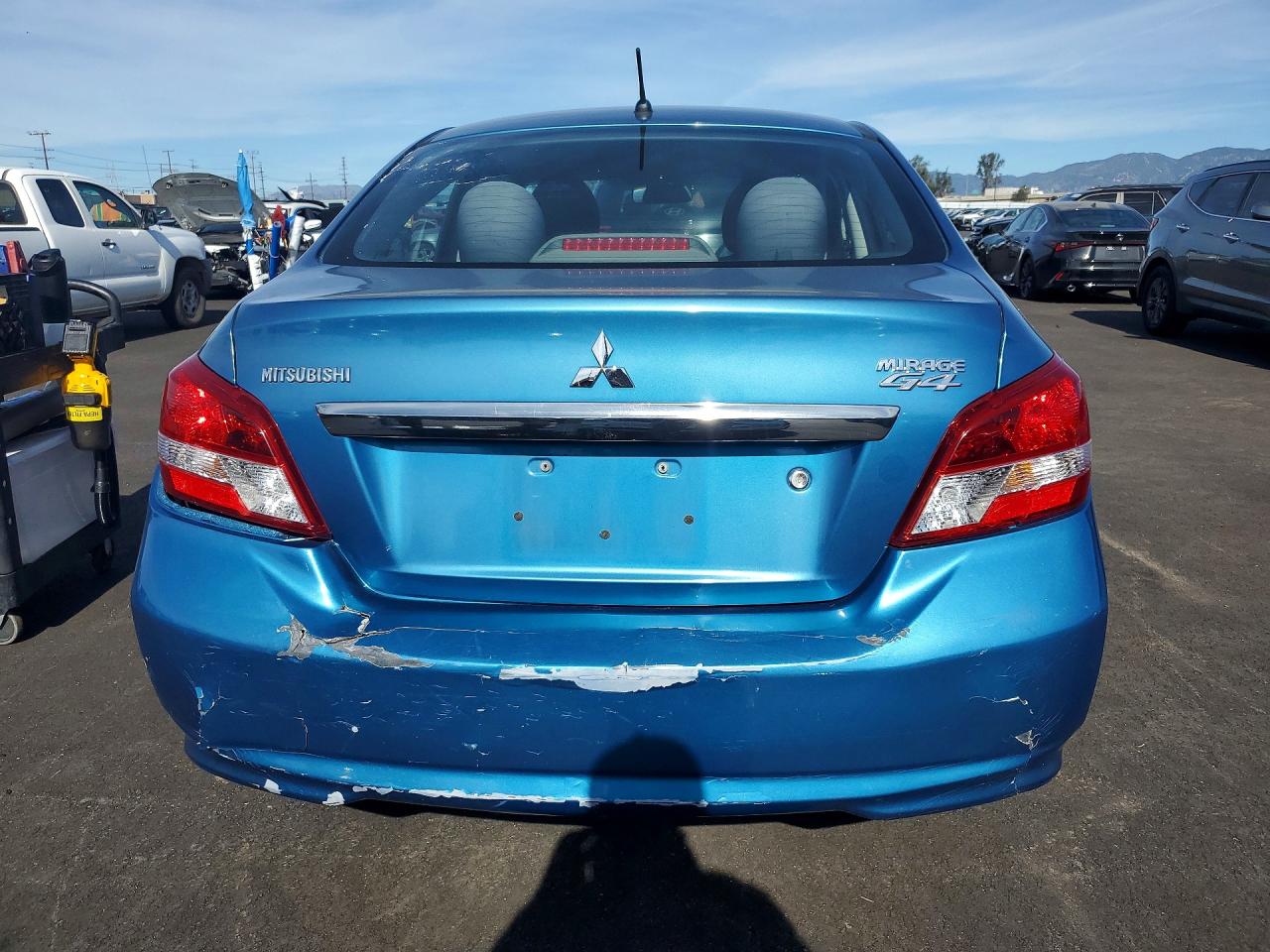 Mitsubishi Mirage G4 Es