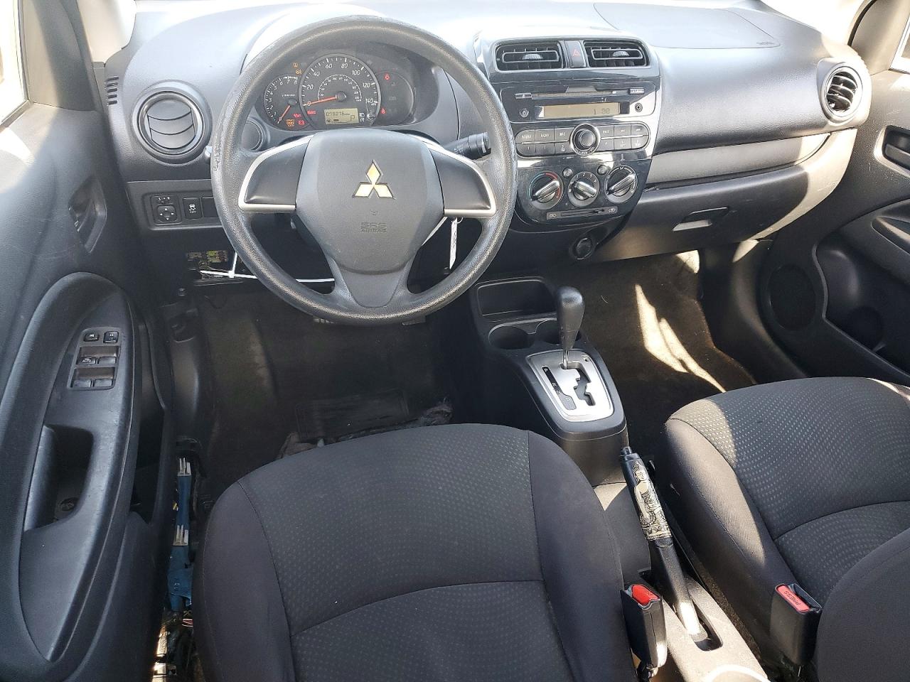 Mitsubishi Mirage G4 Es