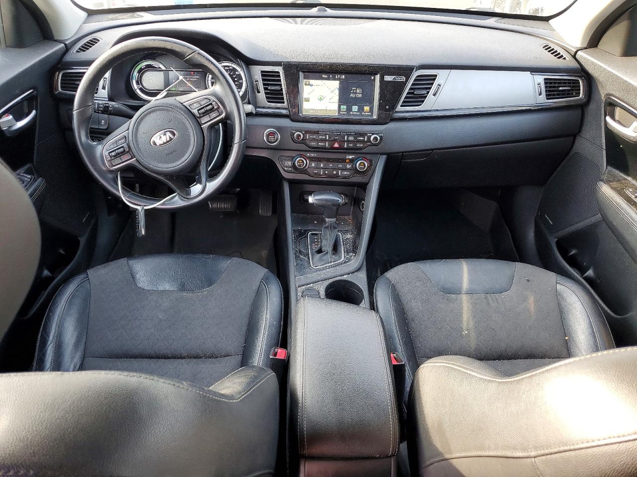 Kia Niro Ex