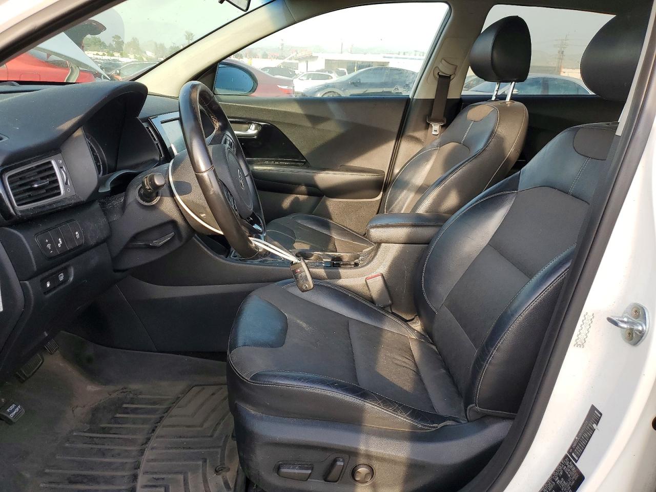 Kia Niro Ex