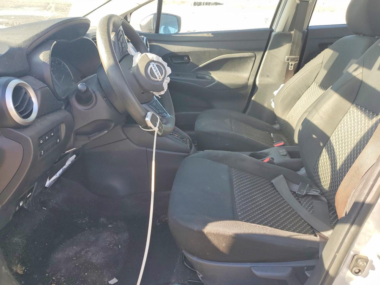 Nissan Versa S