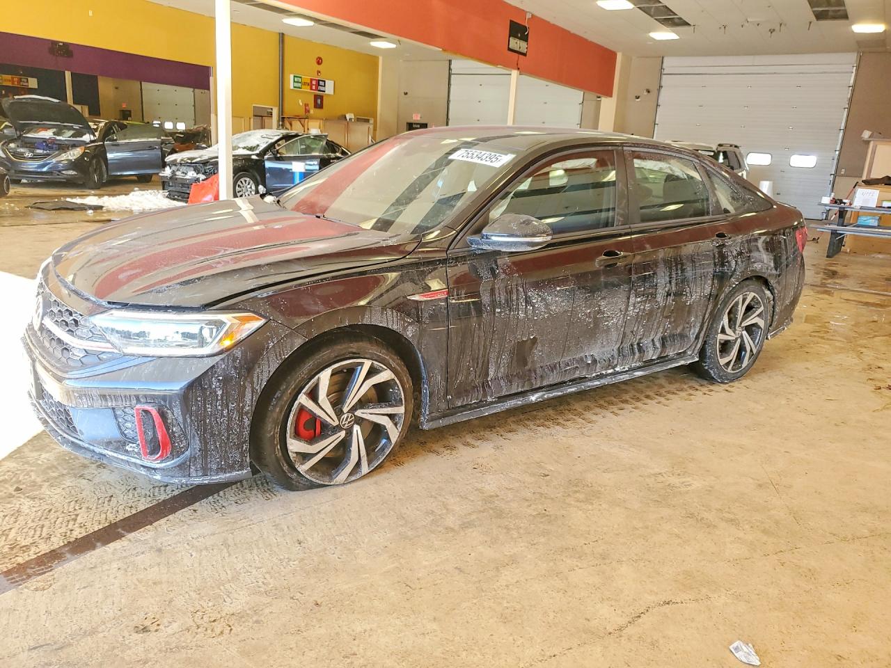 Salvage Volkswagen Jetta Image