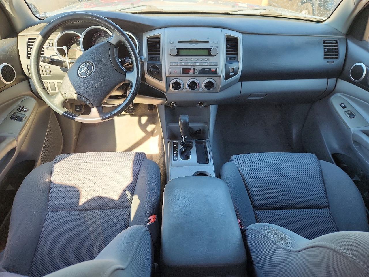 Toyota Tacoma V6