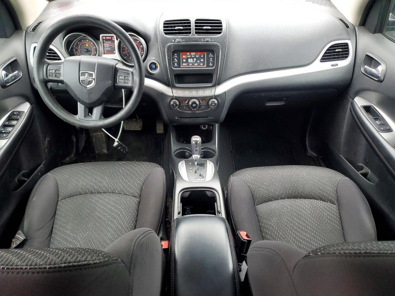 Dodge Journey Sxt