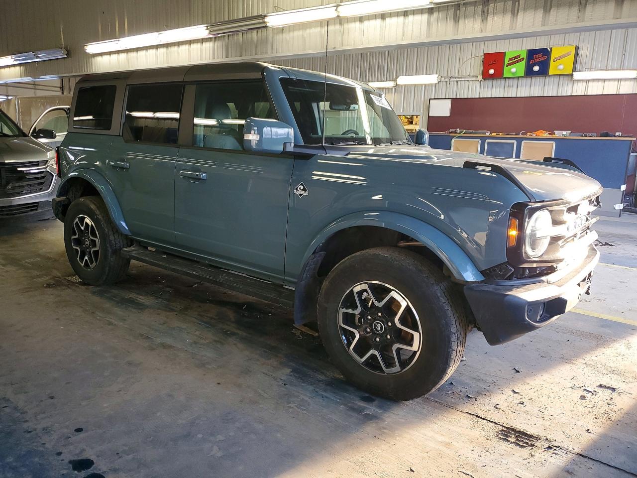 Ford Bronco Base