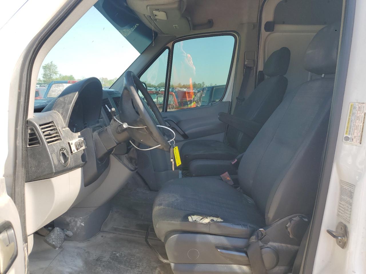 Dodge Sprinter 2500