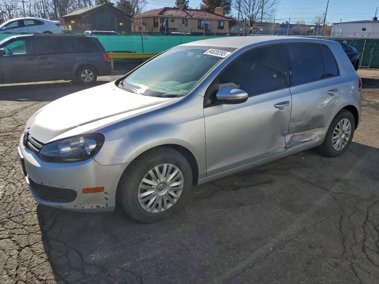Salvage Volkswagen Golf Image