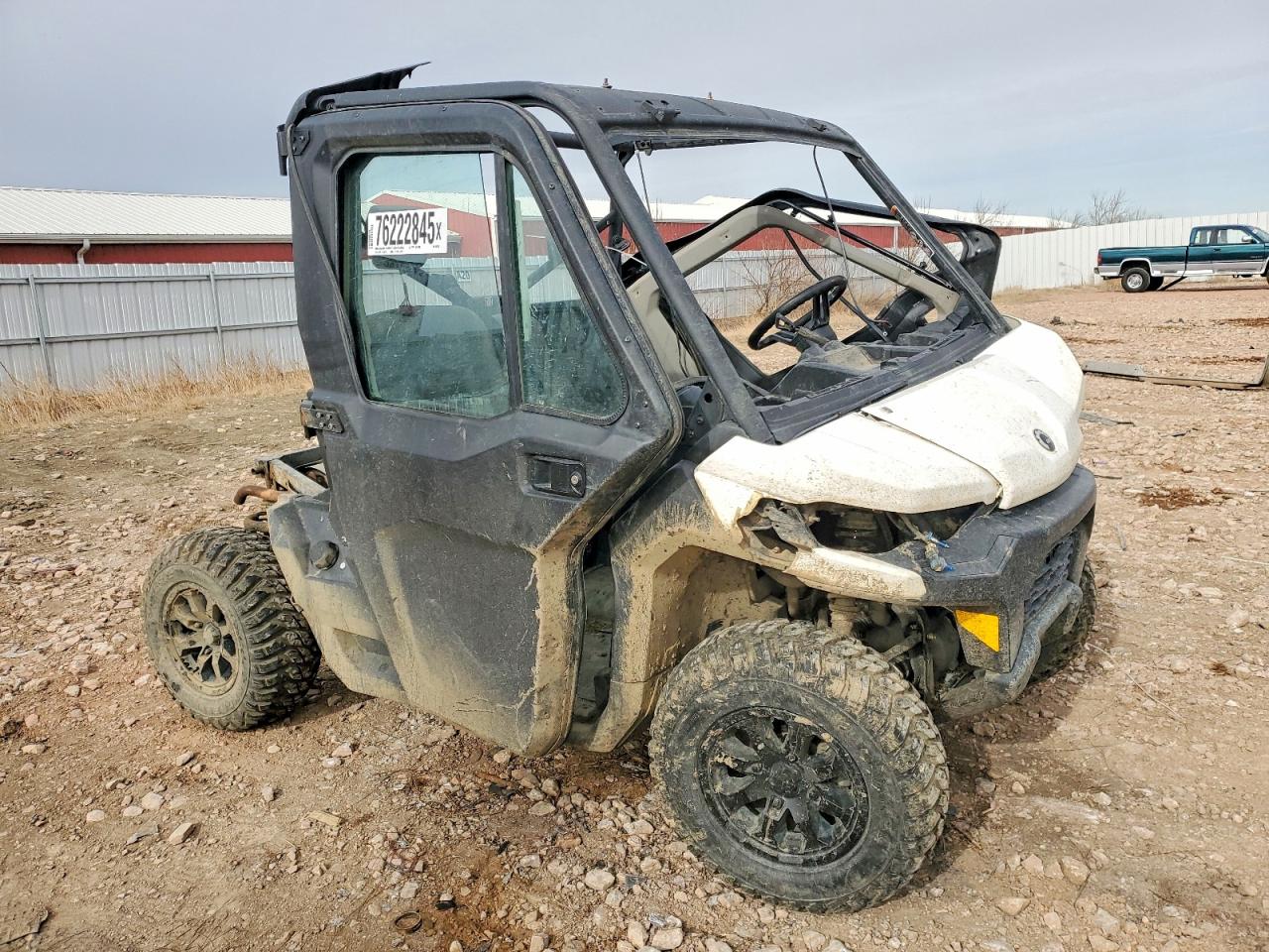 Salvage Can-Am Defender Image