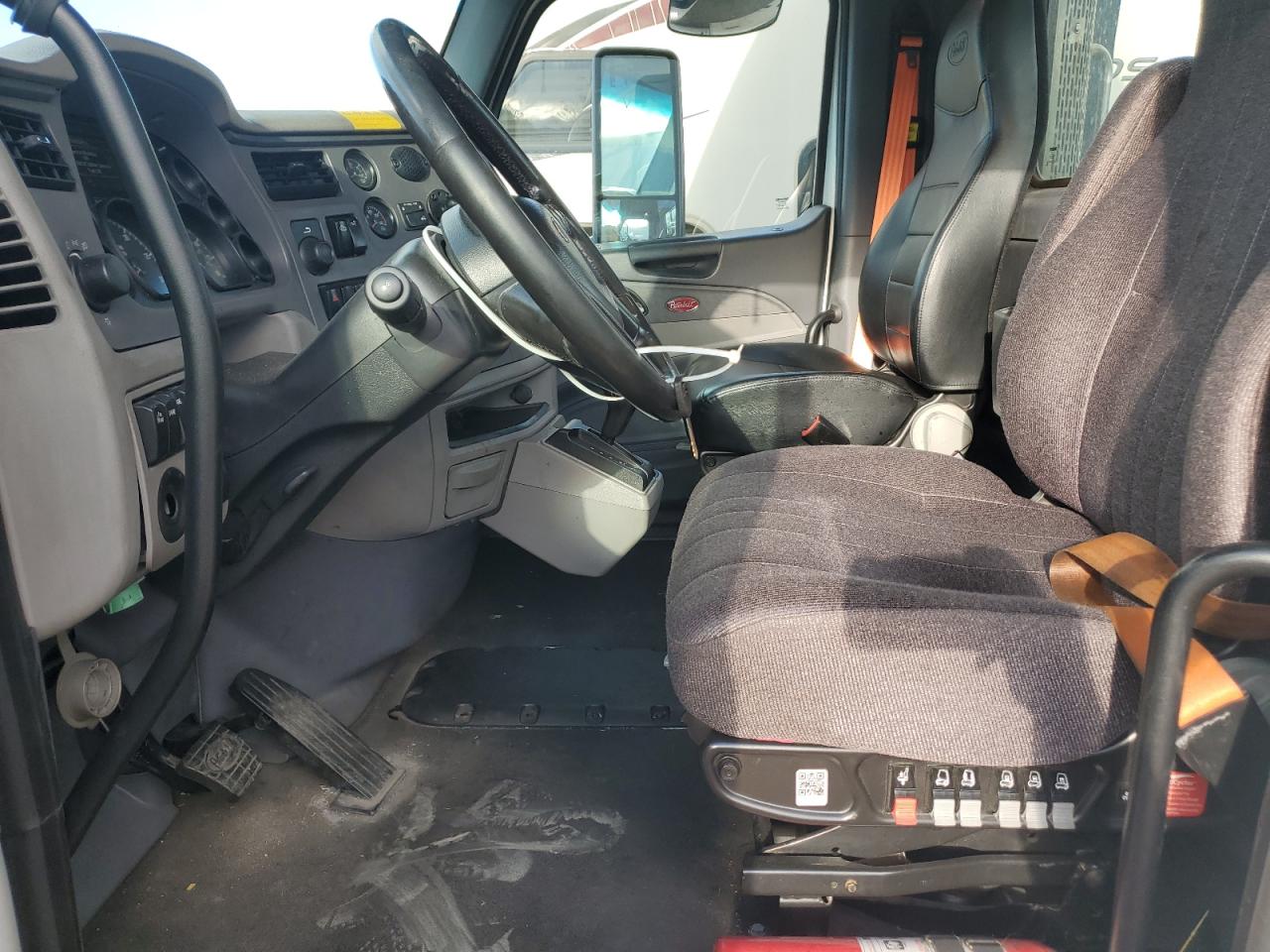 Peterbilt 579