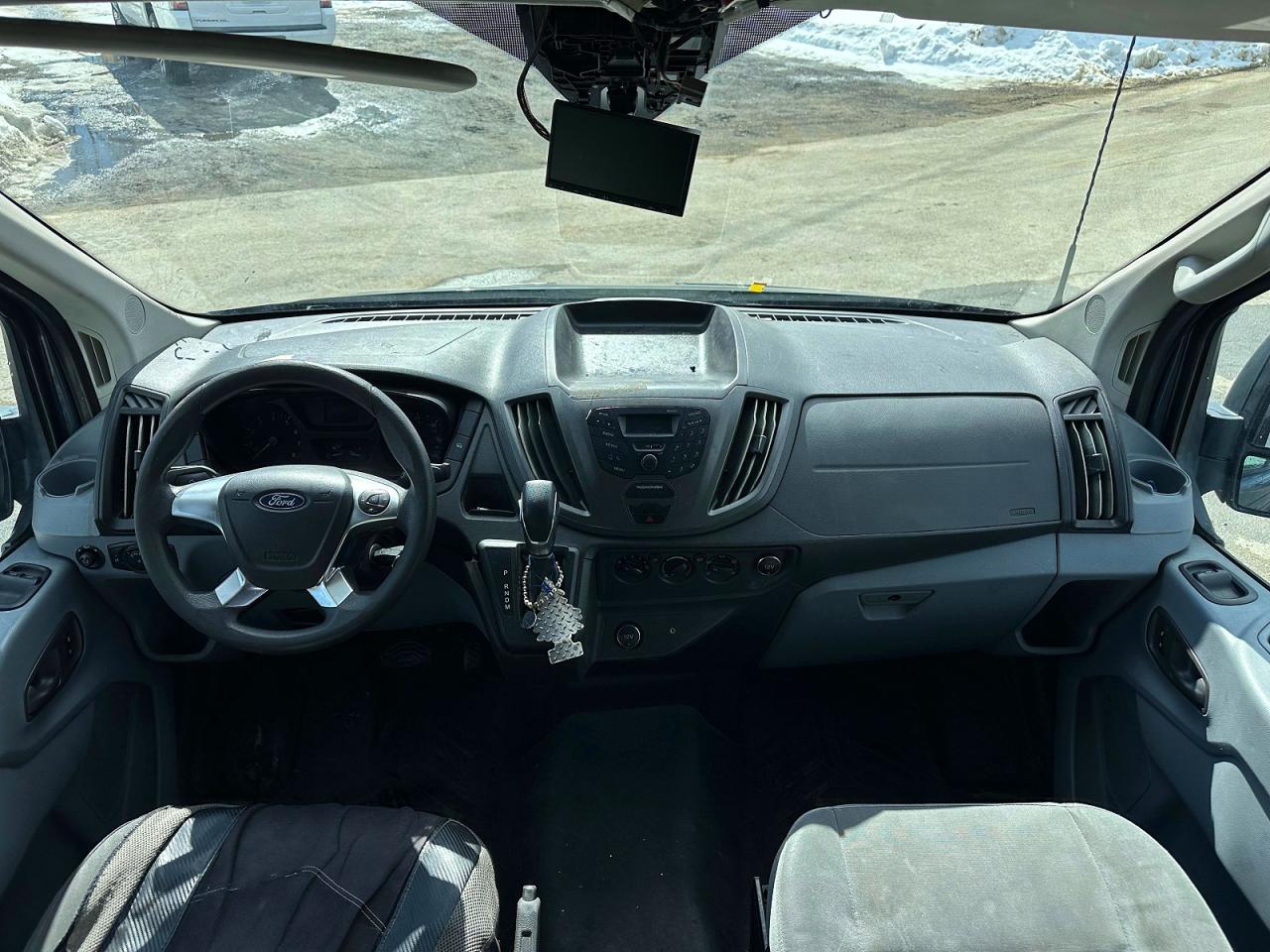 Ford Transit T-250