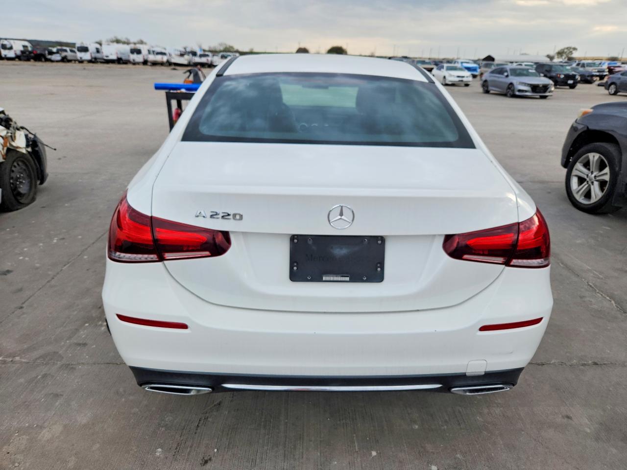 Mercedes-Benz A-Class 220