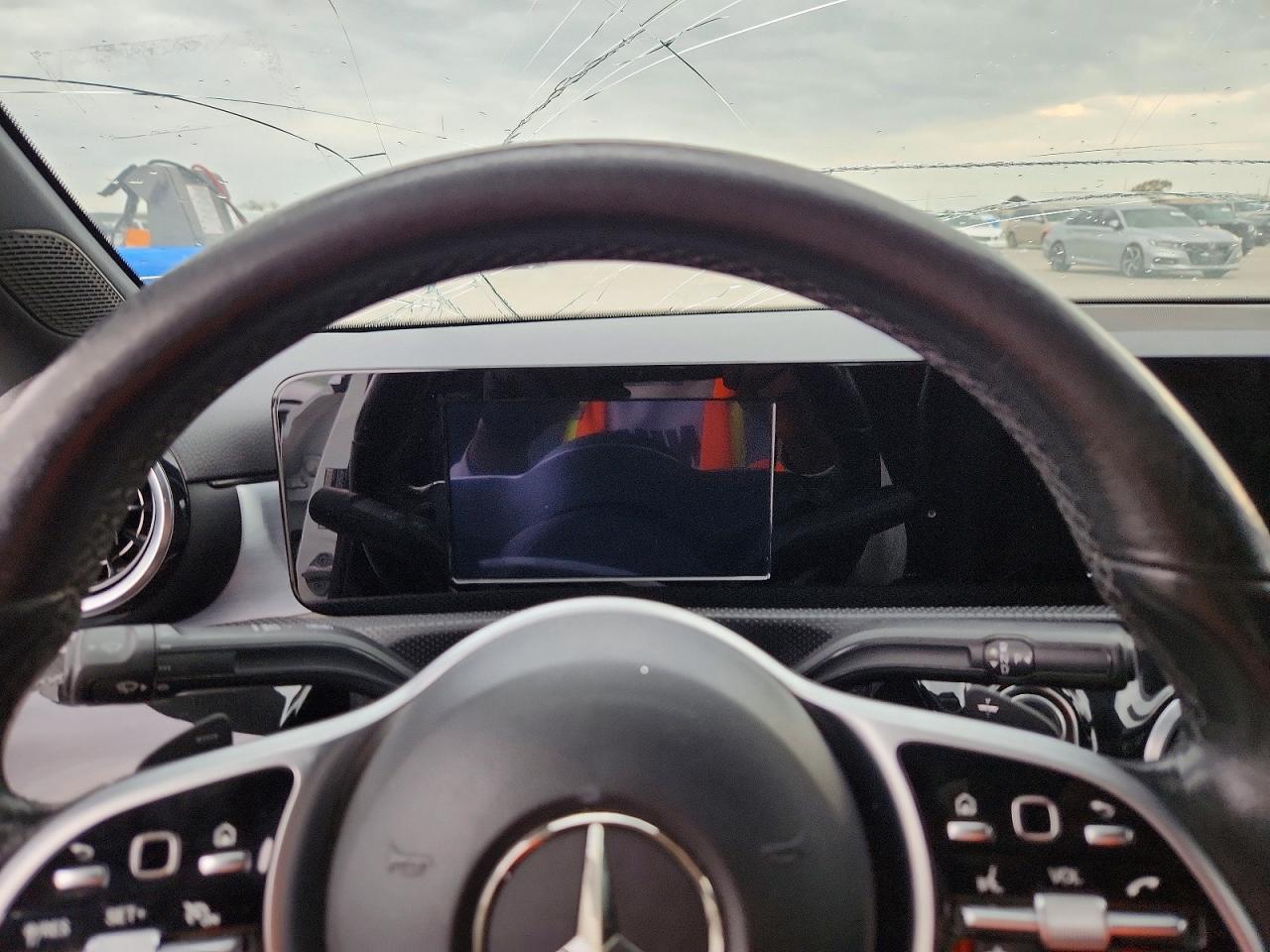 Mercedes-Benz A-Class 220