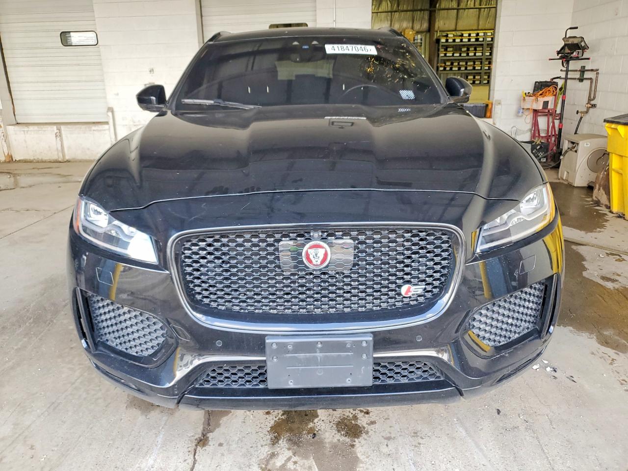 Jaguar F-PACE S