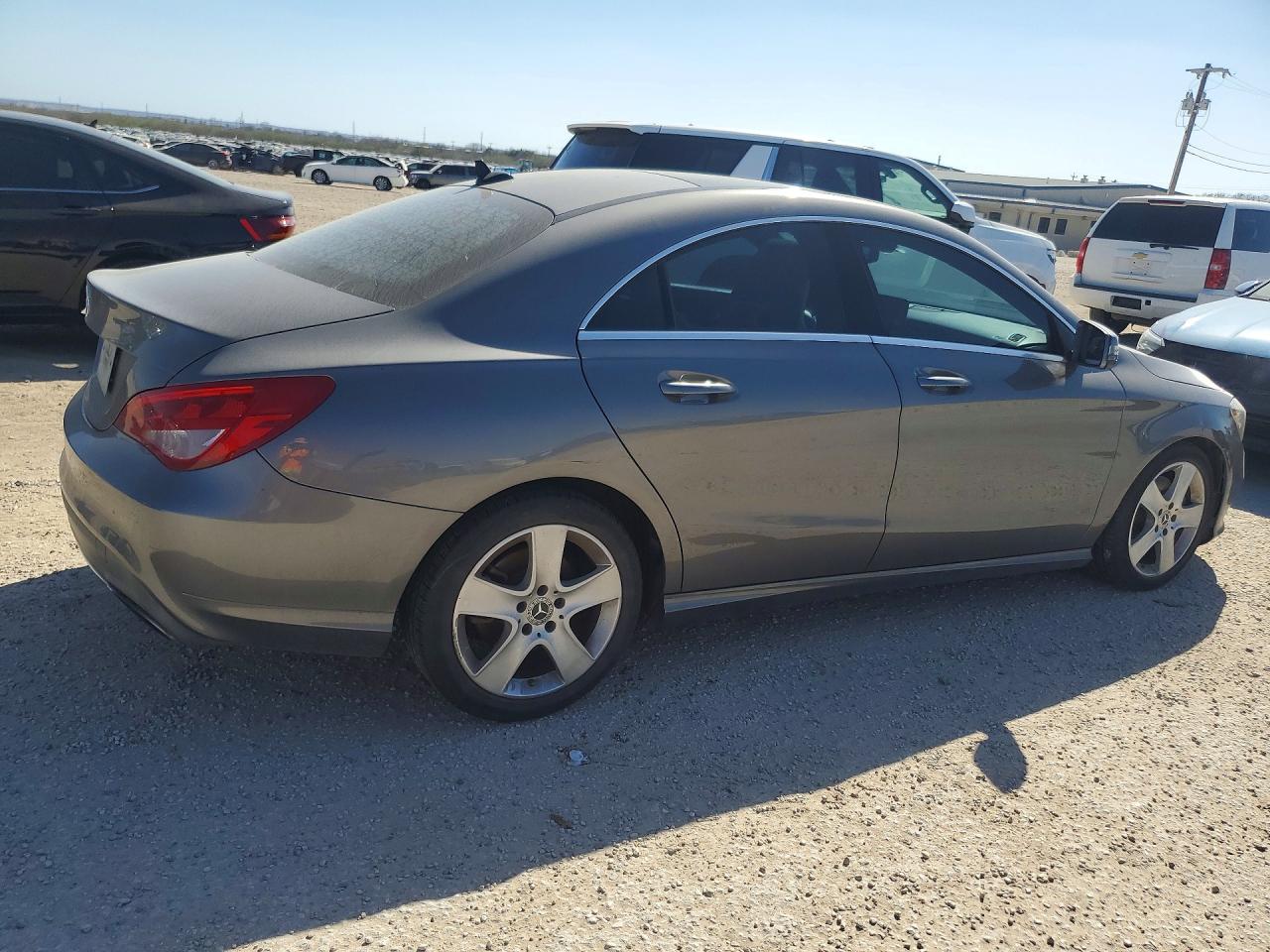 Mercedes-Benz Cla-class 250