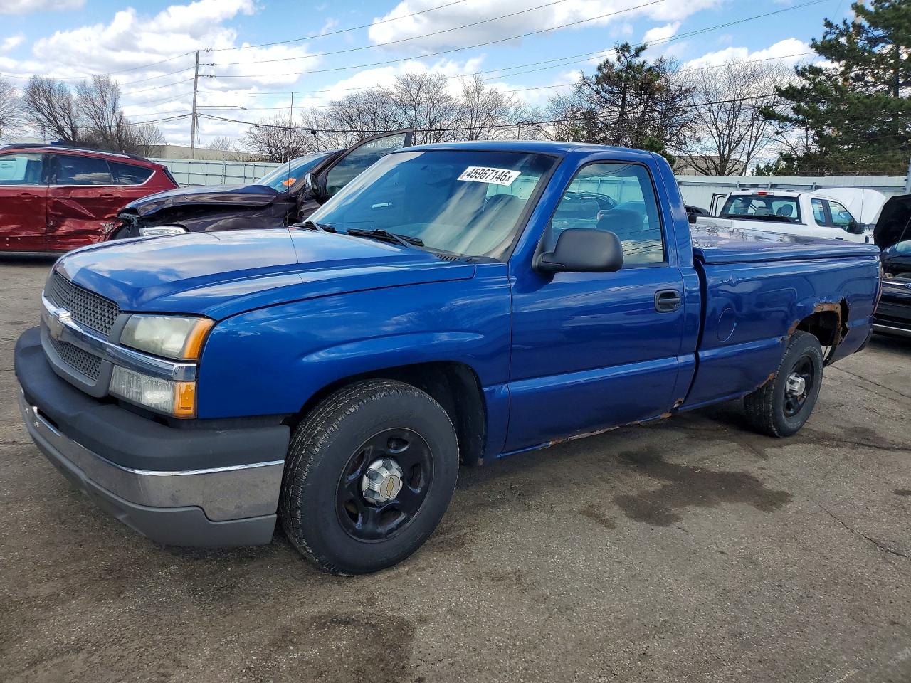 Salvage Chevrolet Silverado Image