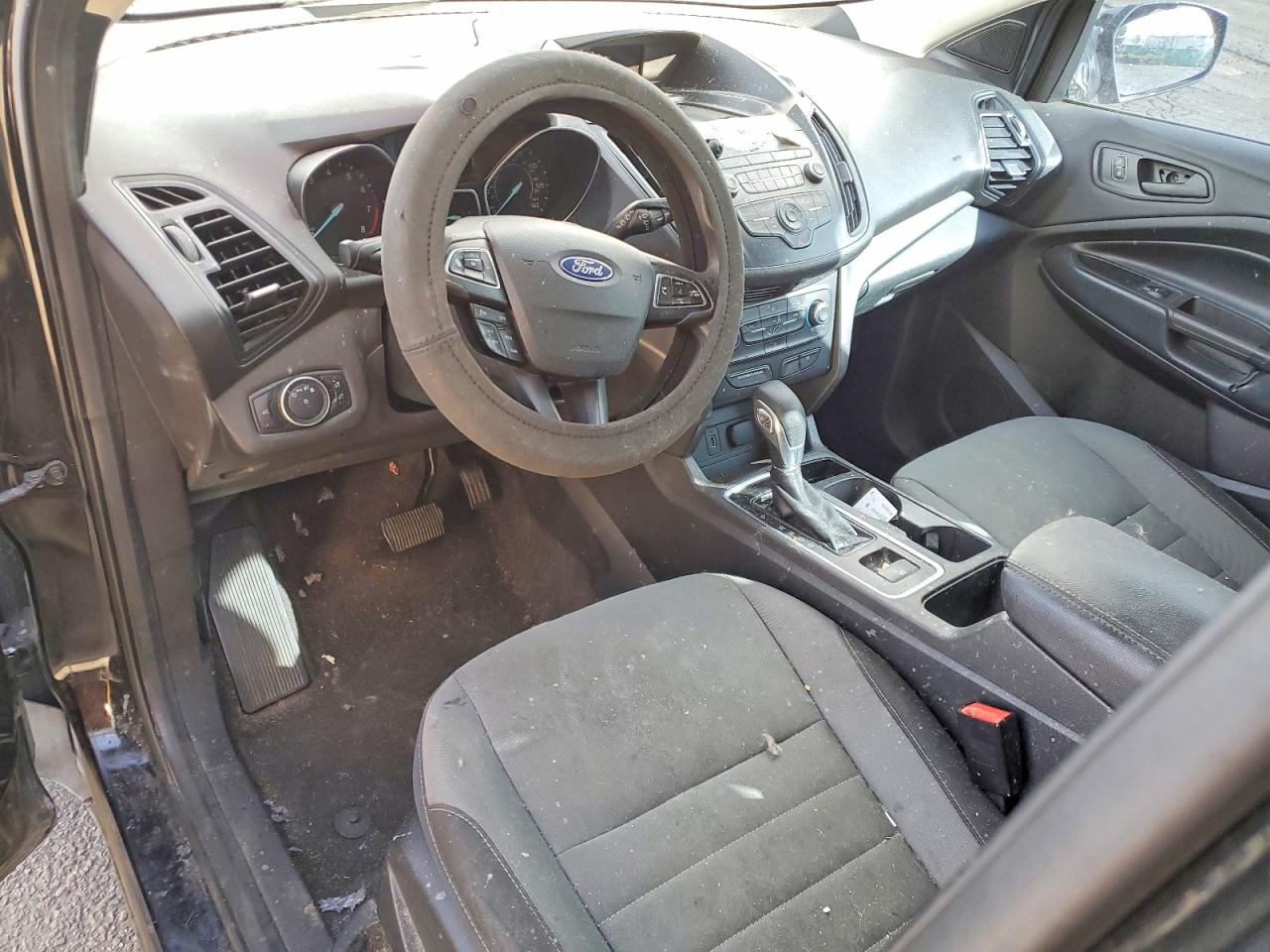 Ford Escape S
