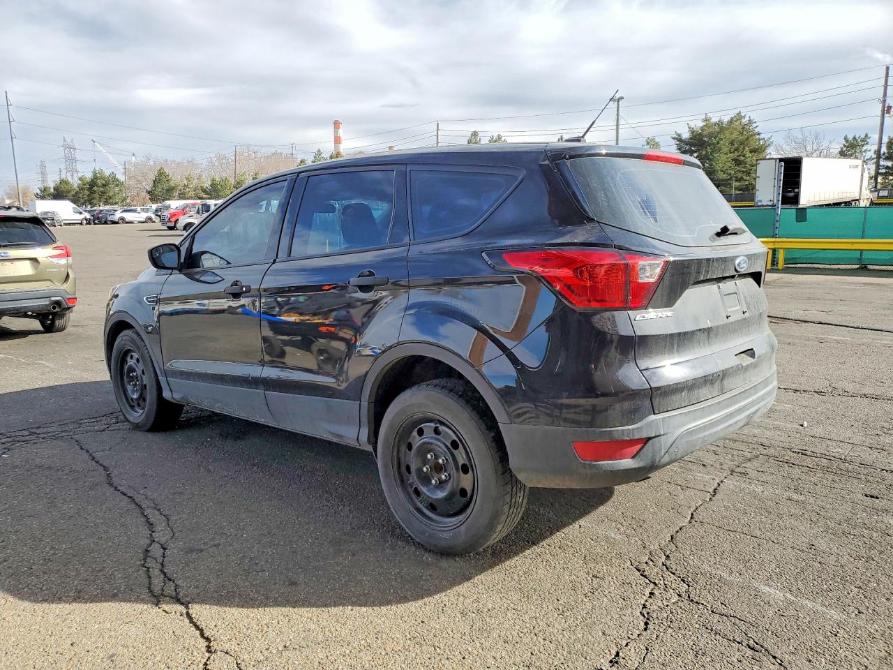 Ford Escape S