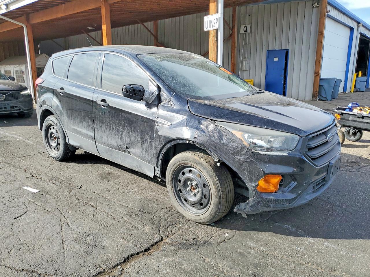 Ford Escape S