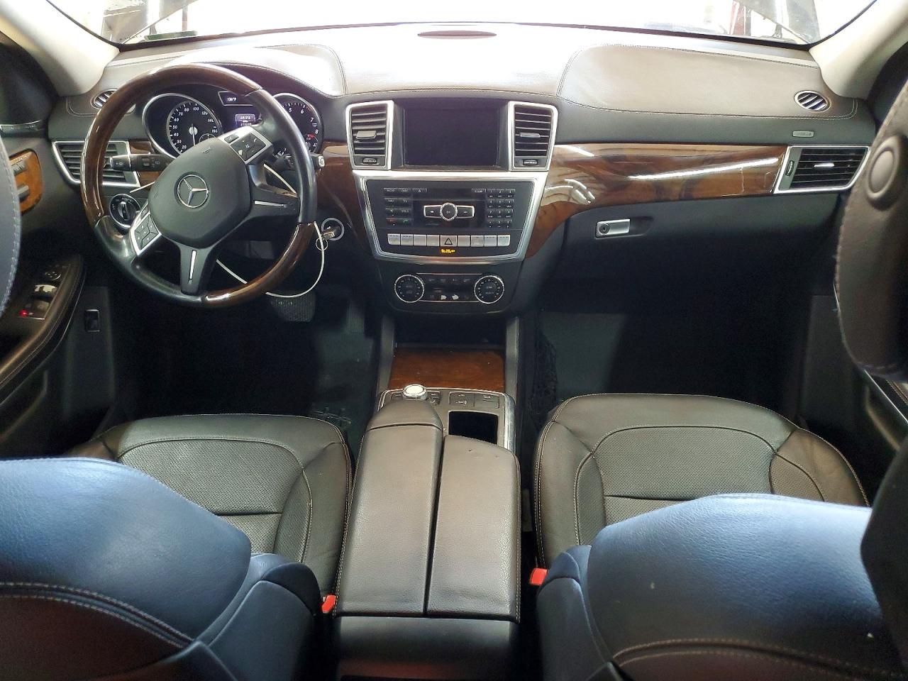 Mercedes-Benz G-Class 550 4matic