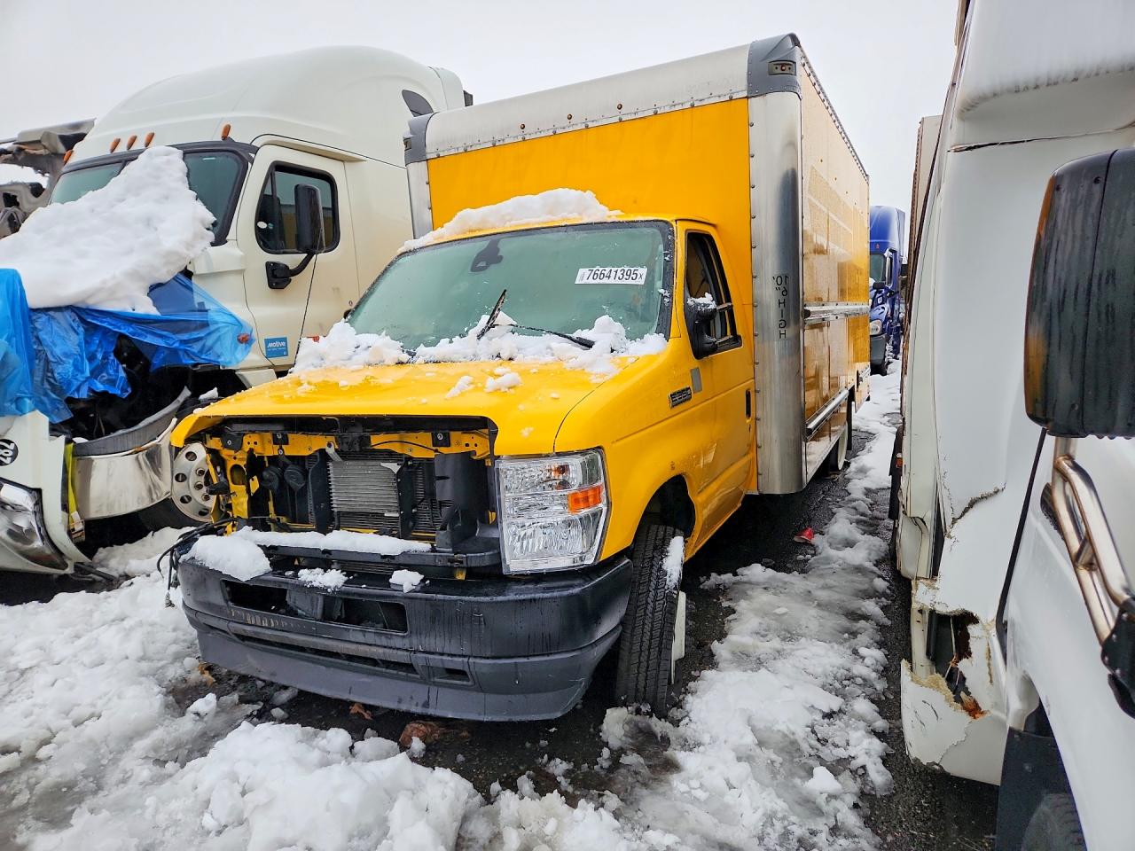 Salvage Ford Econoline Image