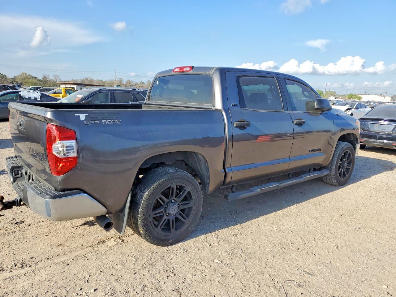 Toyota Tundra Sr5