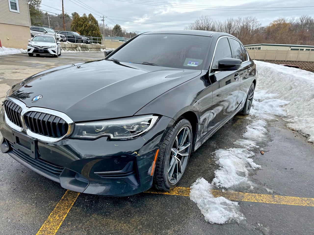 Salvage BMW 3 Series Image
