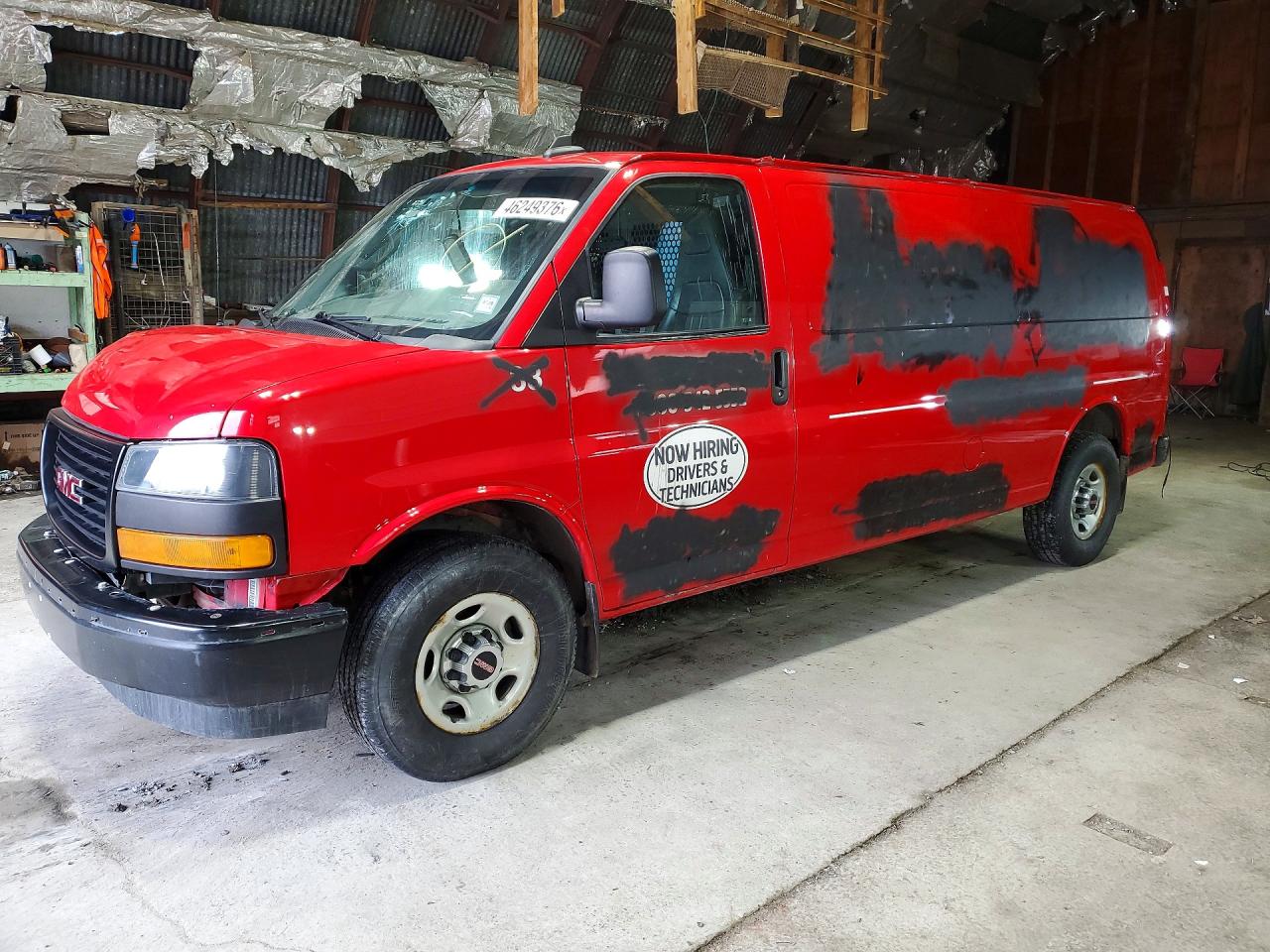 Salvage GMC Savana Image