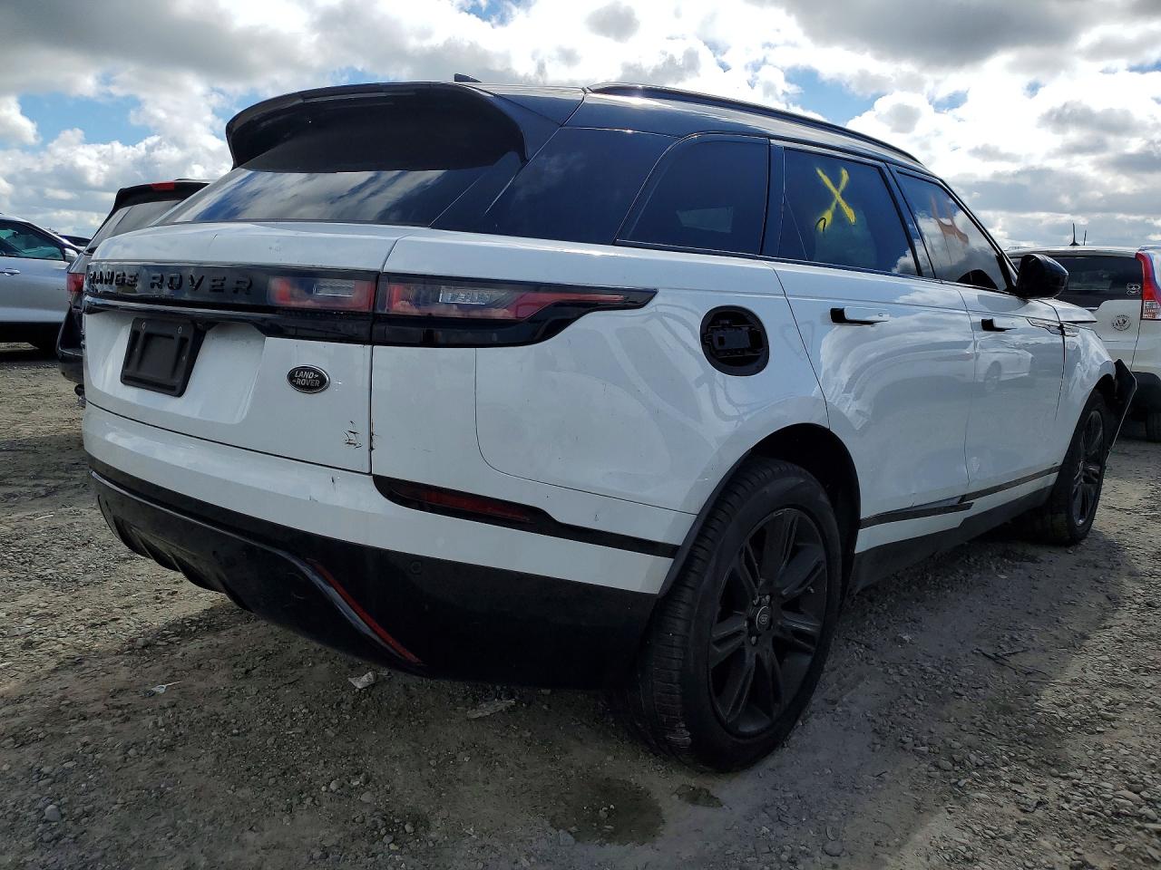 Land Rover Range Rover R-dynamic S