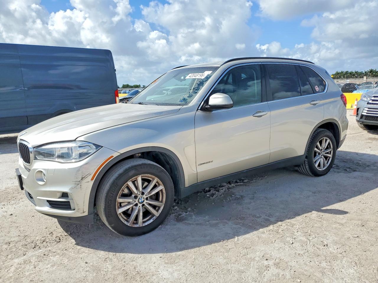 Salvage BMW X Series Image