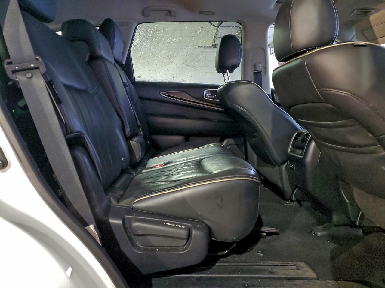 INFINITI Qx Luxe
