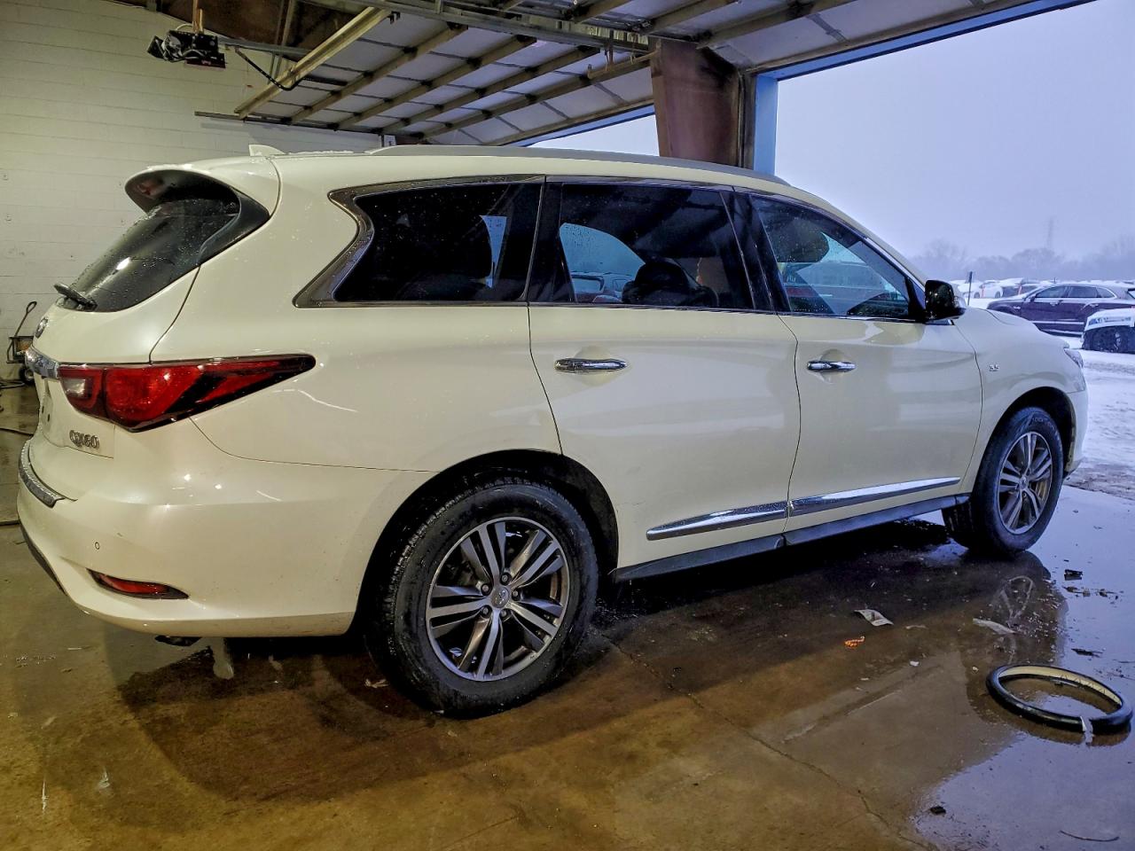 INFINITI Qx Luxe
