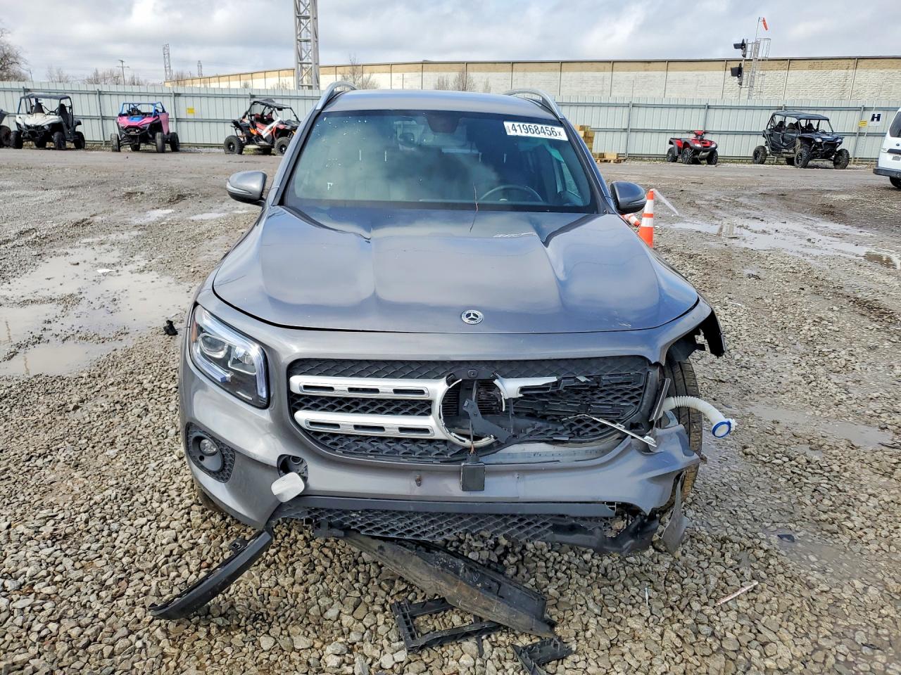 Mercedes-Benz GLB 250 4matic