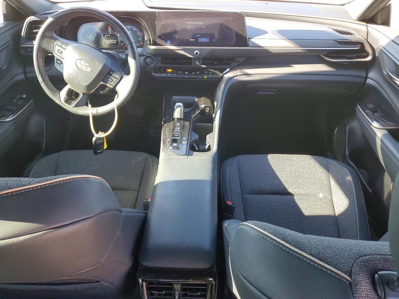 Toyota Crown Xle Xle