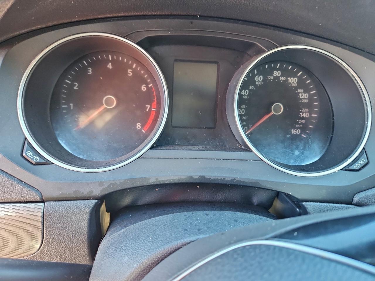 Volkswagen Jetta S