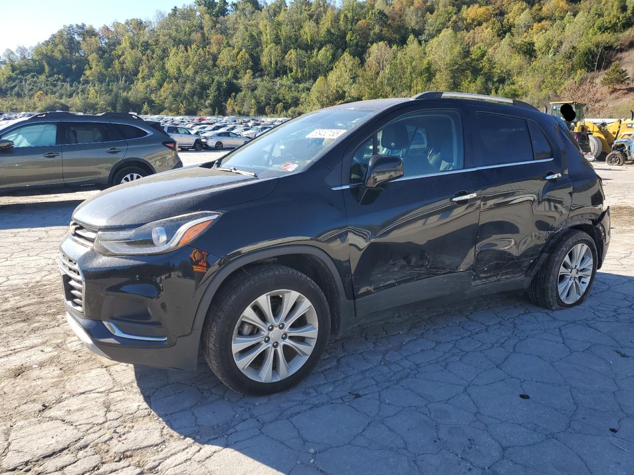 Salvage Chevrolet Trax Image