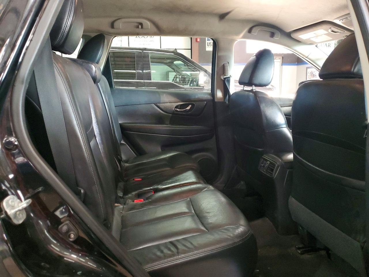 Nissan Rogue S