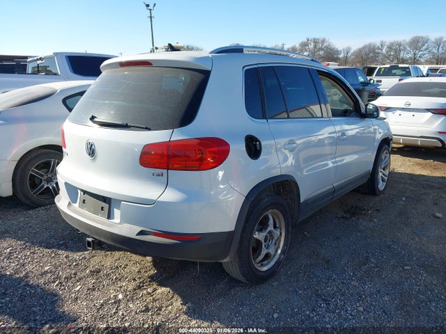 Volkswagen Tiguan Sel