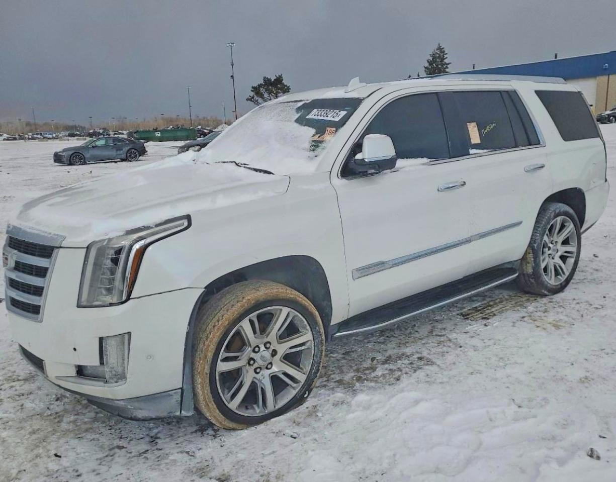 Salvage Cadillac Escalade Image